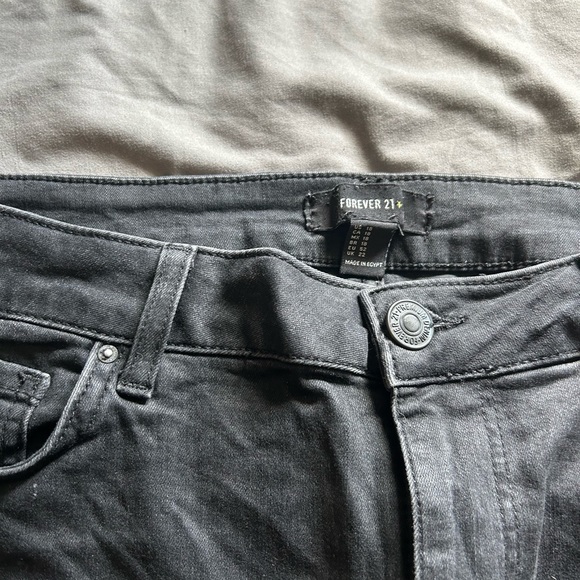 Plus Forever 21 Black Faded Jeans - Picture 4 of 5